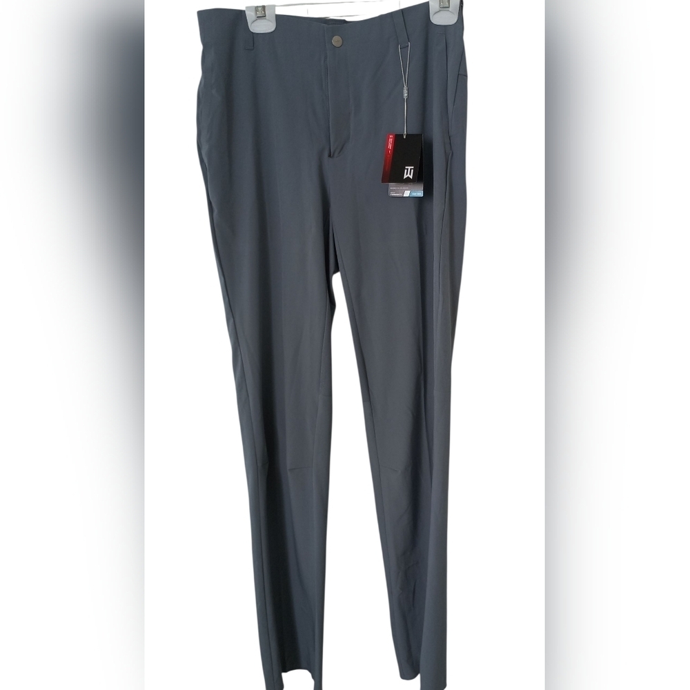 Nike Men's Golf Gray Dress Pants Size 30 US